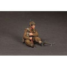 1/35 British Infantryman at Rest
