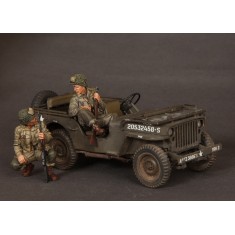 1/35 US Airborne Bar Gunner and Airborne on Rest (2 figures)