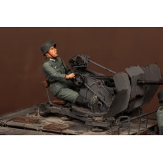 1/35 German Antiaircraft Gunner