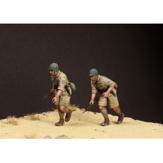 1/35 Italian Guastatori in North Africa (2 figures)