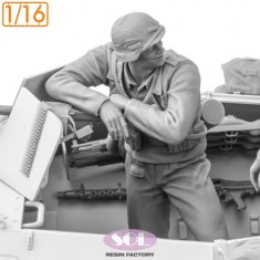 1/16 Crew #2 for WWII German Sd.kfz.250/1
