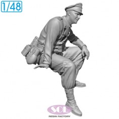 1/48 Crew #1 for WWII German Sd.kfz.250/1