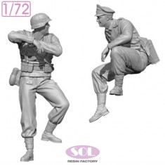 1/72 Crew for WWII German Sd.kfz.250/1
