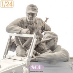 1/24 WWII German Kubelwagen Crew