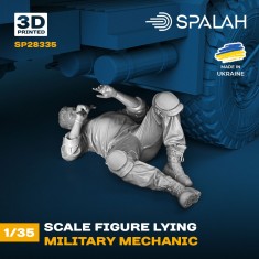 1/35 Lying Military Mechanic