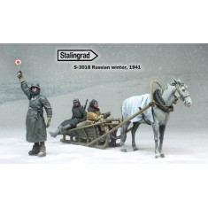 1/35 Russian Winter 1941 (3 figures, horse & Sledge)