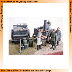 1/35 German Field Kitchen Scenery w/4 Figures