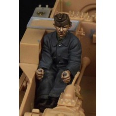 1/35 Hungarian L3/35 Ansaldo Driver for Bronco kit 