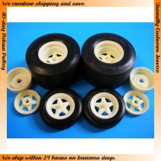 1/25 Tyre, Wheel and Back Pack (Dragster Slick) Vo.4