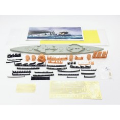 1/700 WWI Royal Navy Battlecruiser Princess Royal 1914-1916 2 in 1 (Water Line Ver.) [Limited Edition]