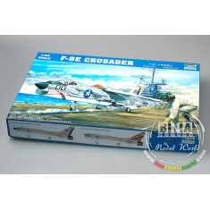 1/32 F-8E Crusader