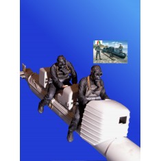 1/35 Slc Maiale Crew (2 Figs) (Fit with Italeri Kit)