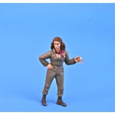 1/35 American Red Cross Club Mobile Woman