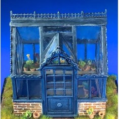 1/35 Traditional Greenhouse Brick and Metal 1900's Style