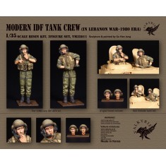 1/35 Modern IDF Tank Crew Set in Lebanon War 1980 Era (2 Figures)