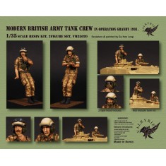 1/35 Modern British Army Tank Crew in Operation Granby 1991 (2 Figures)