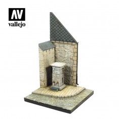 1/35 Street Corner with Waterpump Normandy (15.5 x 15.5cm)