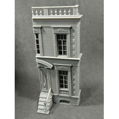 1/35 Corner House (11cm x 7cm x 26cm)