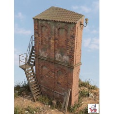 1/35 Farm Warehouse (17cm x 11cm x 24cm)