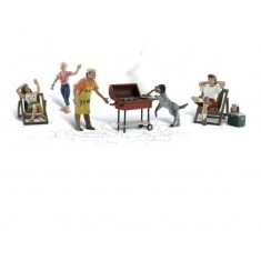 HO Scale Backyard Barbeque Figures Set