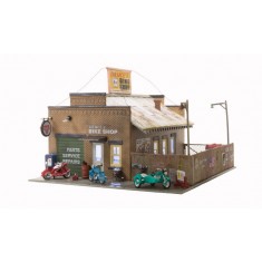 HO Scale Deuce's Bike Shop