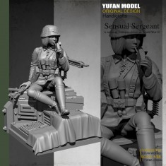 1/35 WWII German Female Soldier & Diorama Base (Fantasy)