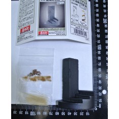 1/32 - 1/35 City Stone Staircase - Autumn Diorama Base