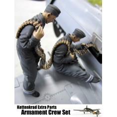 1/32 Focke-Wulf Ta 152 H-1 Armament Crew Set (2 figures)