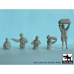 Paracel Miniatures 1/72 US Tank Crew 3 figures & accessories OIF 2003