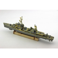 1/350 ROCS De Yang (DDG-925) 1/350 ROCS De Yang (DDG-925)