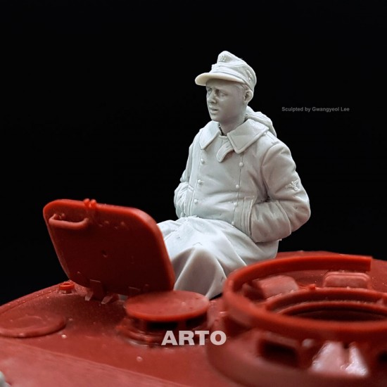 1/35 Perched Loader Sitting 1/35 Perched Loader Sitting
