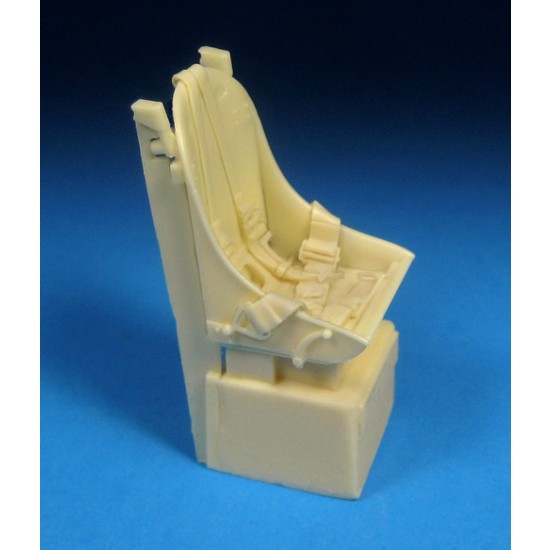 1/32 Vought F4U-1A/D Corsair Seat w/US Type Belts for Trumpeter/Revell kits 1/32 Vought F4U-1A/D Corsair Seat w/US Type Belts for Trumpeter/Revell kits