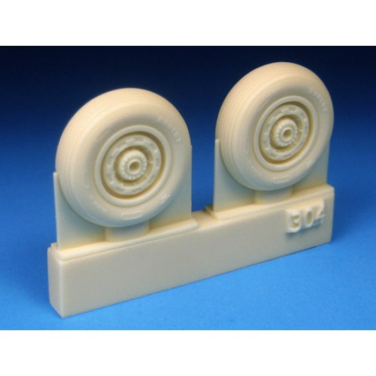 1/48 Gloster Meteor Mk.8 Main and Nose Wheels Set for Airfix kit 1/48 Gloster Meteor Mk.8 Main and Nose Wheels Set for Airfix kit
