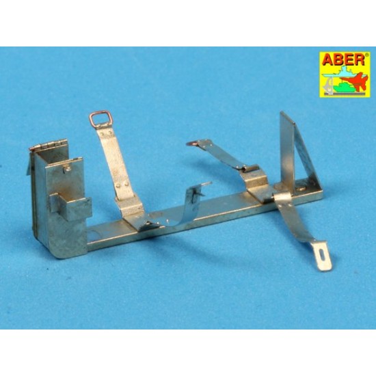 1/16 Fire Extinguisher with Brackets used on German Tanks, Assault Guns and Other Vehicles 1/16 Fire Extinguisher with Brackets used on German Tanks, Assault Guns and Other Vehicles