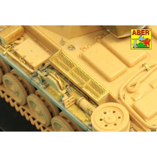 1/48 PzKpfw. III & Stug III Grilles 1/48 PzKpfw. III & Stug III Grilles