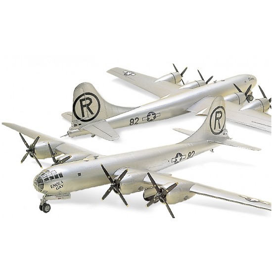 1/72 USAAF B-29A Superfortress Enola Gay and Bockscar 1/72 USAAF B-29A Superfortress Enola Gay and Bockscar
