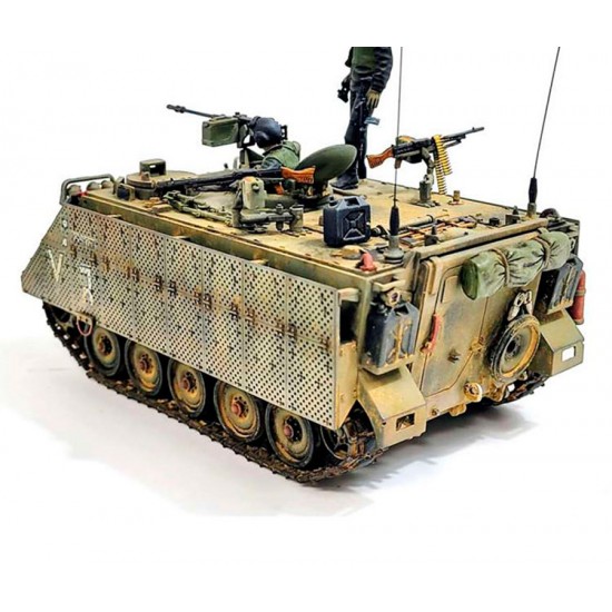 1/35 M113 Zelda APC 1/35 M113 Zelda APC