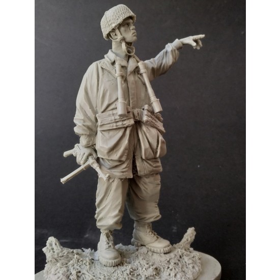 1/16 German Paratrooper 1/16 German Paratrooper