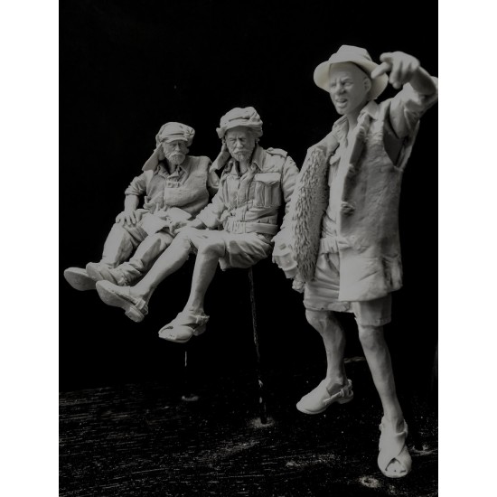1/16 SAS Jeep Crew with LRDG Member (3 figures) 1/16 SAS Jeep Crew with LRDG Member (3 figures)