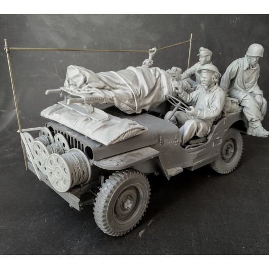 1/16 ALLIED Ambulance Jeep Crews in Italy (4 figures) 1/16 ALLIED Ambulance Jeep Crews in Italy (4 figures)