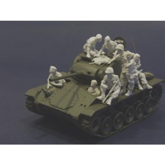 1/35 French Foreign Legion Crew for M24 Chaffee in Dien Bien Phu, Indochina (7 Figures) 1/35 French Foreign Legion Crew for M24 Chaffee in Dien Bien Phu, Indochina (7 Figures)