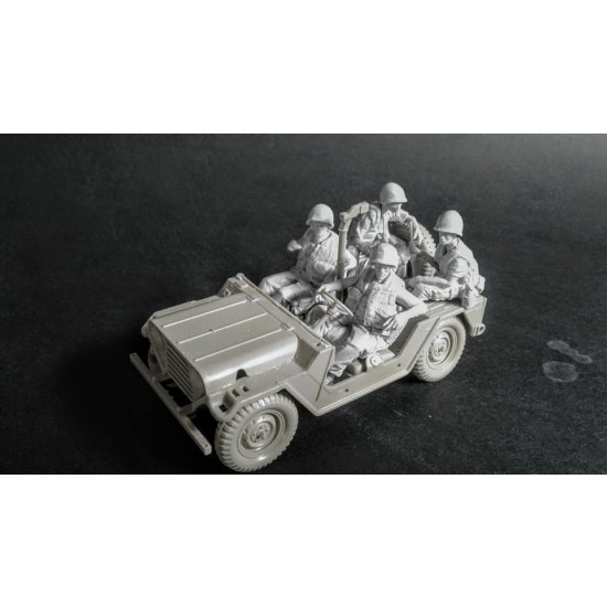 1/35 US Marine Mutt Crews with VC Suspect Prisoner (5 figures) 1/35 US Marine Mutt Crews with VC Suspect Prisoner (5 figures)