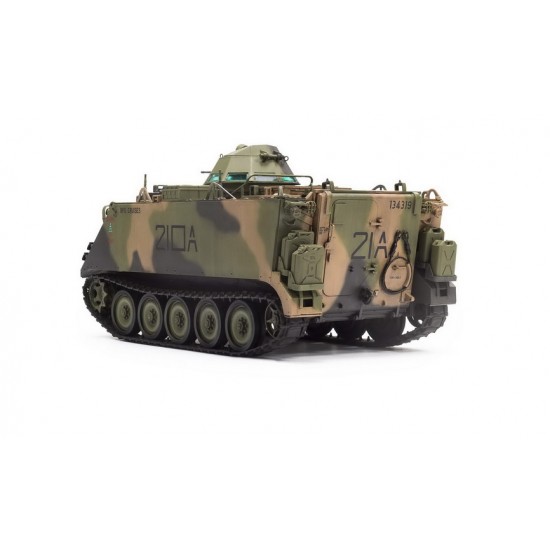 1/35 Australian Army M113A1 LRV 1980 Transitional Model 1/35 Australian Army M113A1 LRV 1980 Transitional Model
