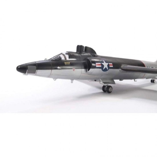 1/48 USAF U-2D IR Sensor Carried ver. 1/48 USAF U-2D IR Sensor Carried ver.
