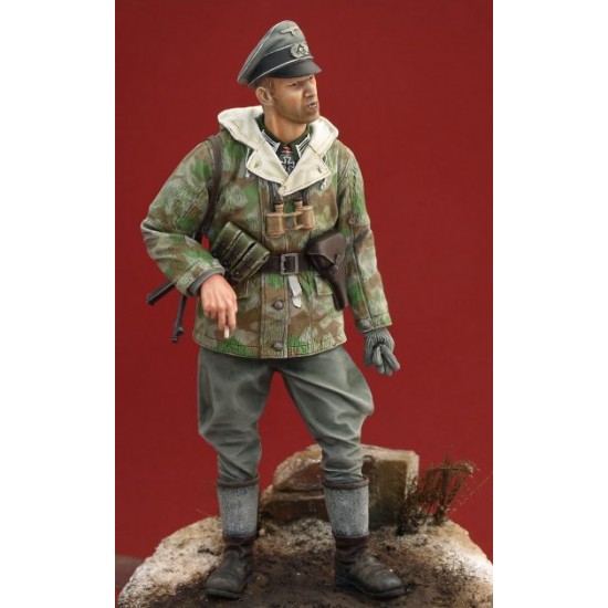 1/16 Wehrmacht Officer (1 Figure) 1/16 Wehrmacht Officer (1 Figure)