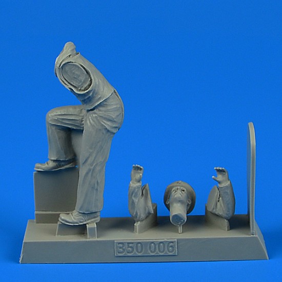 1/35 WWII Kriegsmarine Sailor for Schnellboats/Human Torpedoes/Midget/Coastal Submarines 1/35 WWII Kriegsmarine Sailor for Schnellboats/Human Torpedoes/Midget/Coastal Submarines