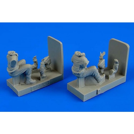 1/48 WWII RAF Pilots for Bedford MWD Light Truck for Airfix kit 1/48 WWII RAF Pilots for Bedford MWD Light Truck for Airfix kit