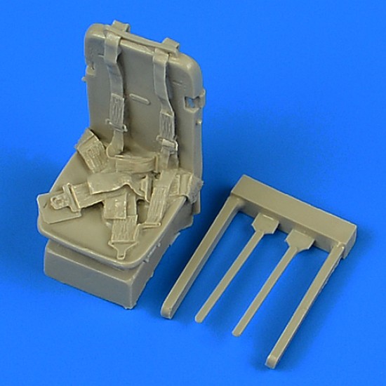 1/32 North American P-51D Mustang Seat w/Safety Belts 1/32 North American P-51D Mustang Seat w/Safety Belts