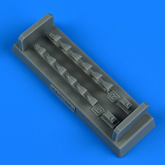 1/48 Macchi MC.205 Correct Exhaust for Hasegawa/Italeri kits 1/48 Macchi MC.205 Correct Exhaust for Hasegawa/Italeri kits