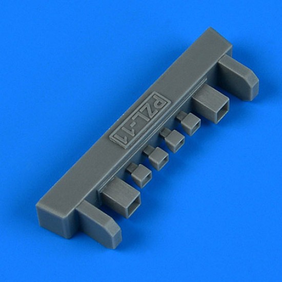 1/72 PZL P.11 Exhaust for Arma Hobby kits 1/72 PZL P.11 Exhaust for Arma Hobby kits